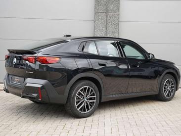 BMW IX2 EDrive20 — photo 14
