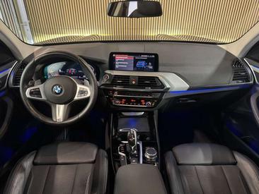 BMW X3 XDrive30e — photo 13