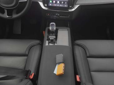 Volvo XC90 T8 AWD Long Range — photo 12