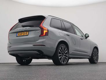 Volvo XC90 T8 AWD Long Range — photo 16