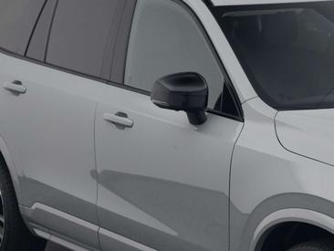 Volvo XC90 T8 AWD Long Range — photo 23