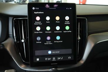 Volvo XC60 T6 Recharge AWD — photo 14