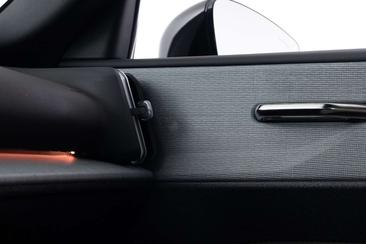 Volvo EX30 Single Motor Extended Range — photo 8