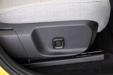 Volvo EX30 Single Motor Extended Range — photo 22