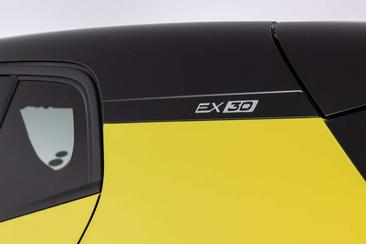 Volvo EX30 Single Motor Extended Range — photo 27