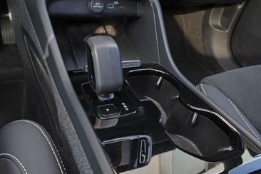 Volvo C40 Coupé SUV Recharge Single Motor Extended Range — photo 9