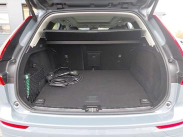 Volvo XC60 T8 Recharge AWD — photo 12