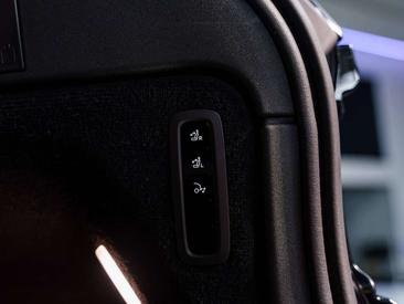 Volvo EX90 Twin Motor — photo 8