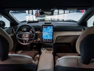 Volvo EX90 Twin Motor — photo 13