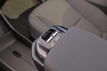 Volvo EX30 Single Motor Extended Range — photo 9
