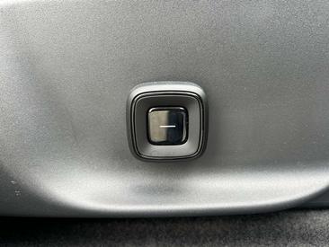 Volvo EX30 — photo 6