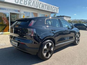 Volvo EX30 — photo 4