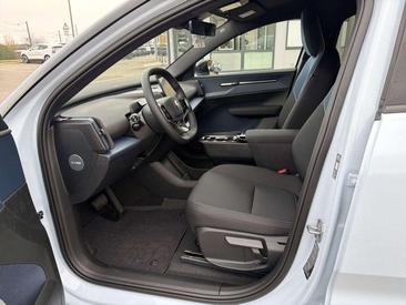 Volvo EX30 Break Surélevé Twin Motor — photo 19