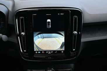 Volvo C40 Coupé SUV AWD — photo 15