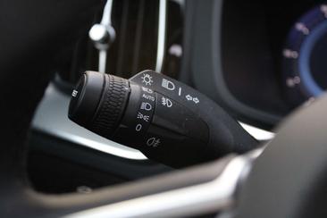 Volvo XC60 T8 Recharge AWD — photo 31