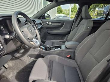 Volvo XC40 Berline Recharge Single Motor — photo 7