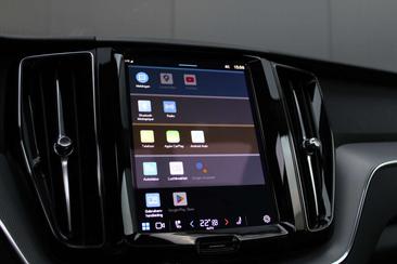 Volvo XC60 T8 Recharge AWD — photo 35