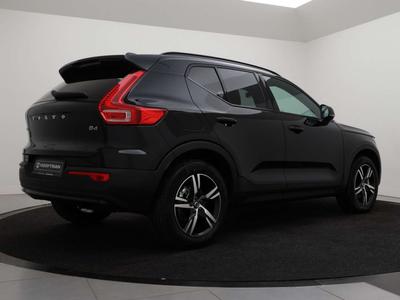 Volvo XC40 B4