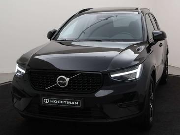 Volvo XC40 B4 — photo 5