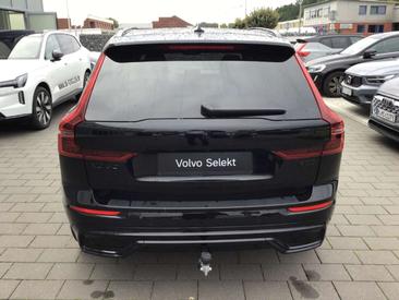 Volvo XC60 B5 — photo 9
