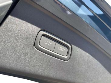 Volvo EX90 Twin Motor — photo 8