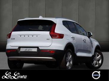 Volvo XC40 B3 — photo 2