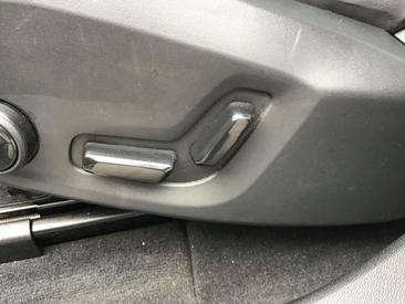 Volvo XC60 B5 — photo 15