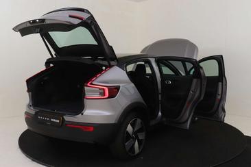 Volvo EC40 Coupé SUV Single Motor Extended Range — photo 18