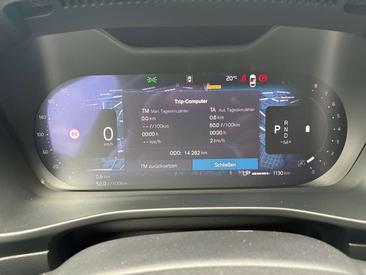 Volvo XC40 B3 Plus — photo 5