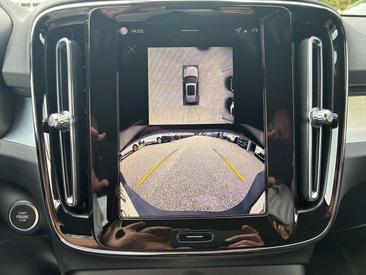 Volvo XC40 B3 Plus — photo 7