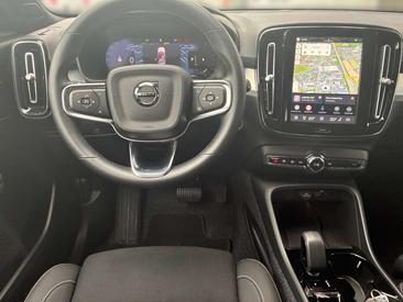 Volvo XC40 B3 Plus — photo 9