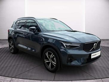 Volvo XC40 B3 Plus — photo 16