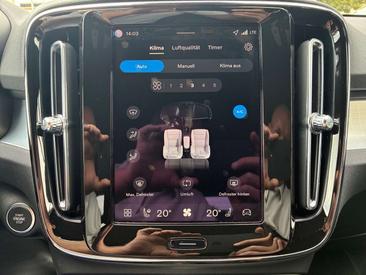 Volvo XC40 B3 Plus — photo 21
