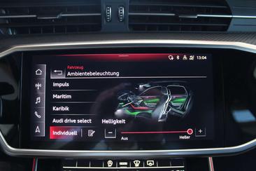 Audi RS6 avant — photo 24