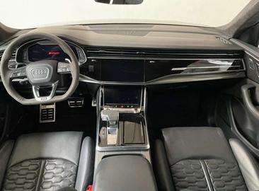 Audi RSQ8 — photo 9