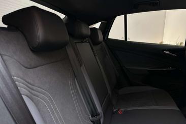 Volkswagen ID.5 Coupé SUV Pro — photo 10