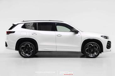 Volkswagen Tayron EHybrid 272 — photo 4
