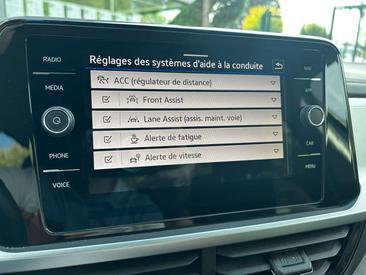 Volkswagen T-Roc 2.0 TDI 150 — photo 11