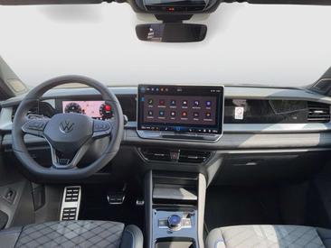 Volkswagen Tayron EHybrid 272 — photo 11