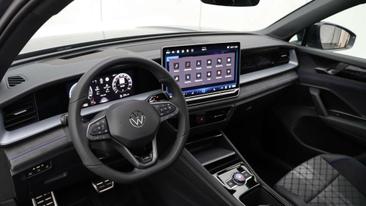 Volkswagen Tayron EHybrid 272 — photo 6