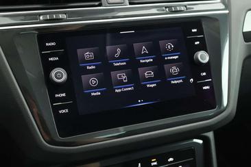 Volkswagen TIGUAN EHybrid — photo 21