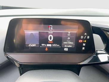 Volkswagen ID.4 Pro Performance — photo 10