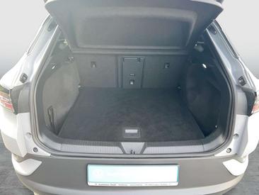 Volkswagen ID.4 Pro Performance — photo 13