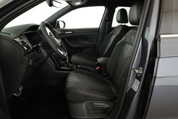 Volkswagen T-CROSS 1.5 TSI — photo 9