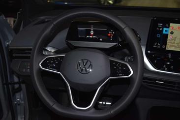 Volkswagen ID.4 Pro Performance — photo 9
