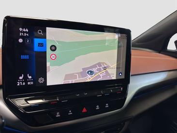 Volkswagen ID.5 Pro — photo 11