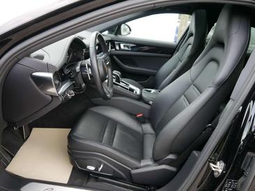Porsche Panamera — photo 8