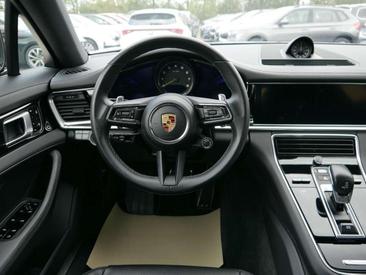 Porsche Panamera — photo 10