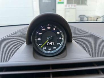 Porsche Panamera 4 E-Hybrid — photo 15