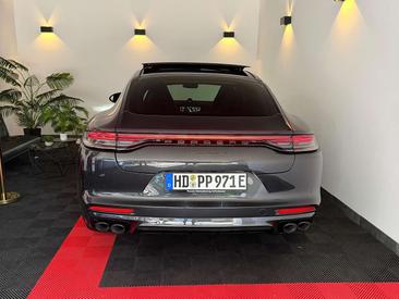 Porsche Panamera 4 E-Hybrid — photo 4